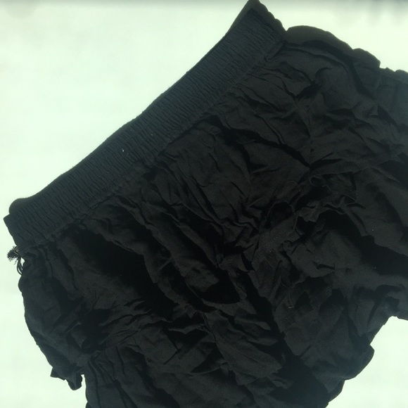 🎈 ✖️ Ruffled Skirt!! ✖️ - Picture 3 of 3